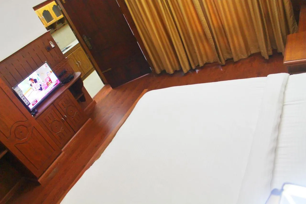 Nikhil Ayurvedic Heritage Hotel Varkala